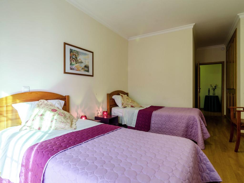 This Warm And Comfortable Apartment Lagos Room photo